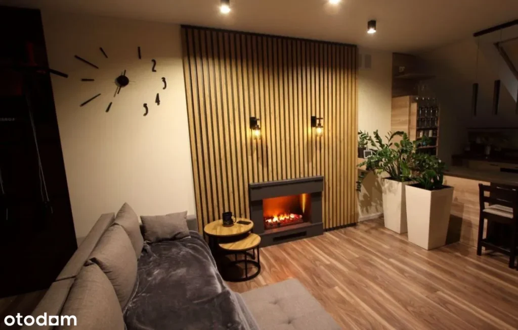 mieszkanie z kominkiem